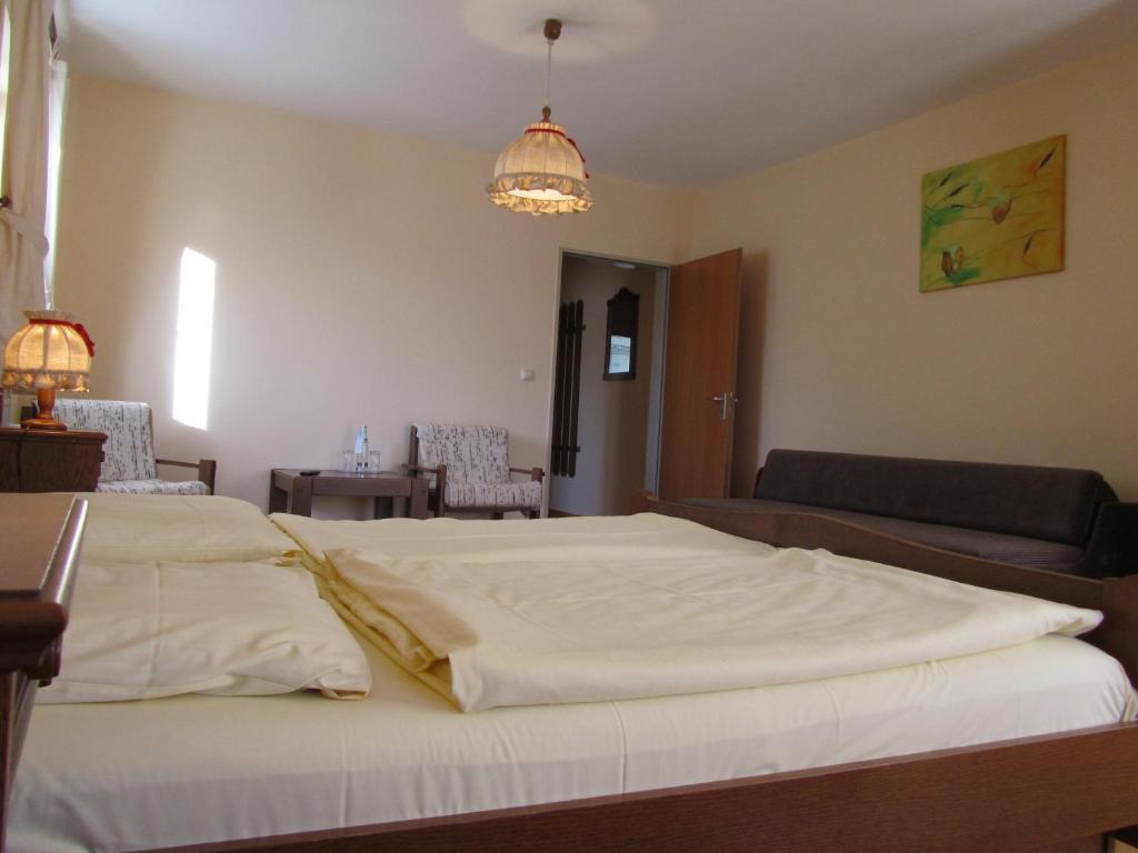 Hotel Gasthof Humplbrau Wolfratshausen Quarto foto