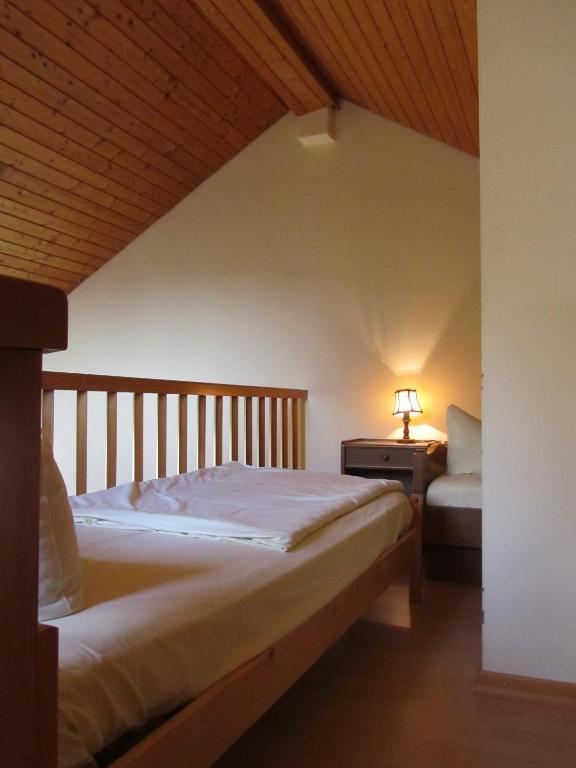 Hotel Gasthof Humplbrau Wolfratshausen Quarto foto